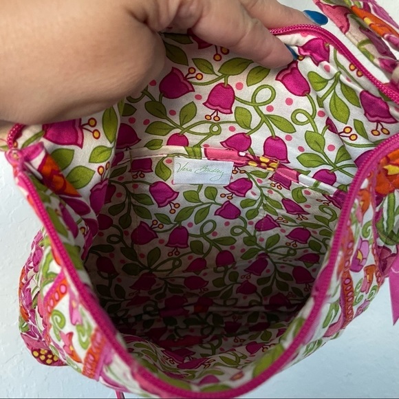 Vera‎ Bradley Hipster Crossbody in Lilli Bell/ Easter Tulips - Picture 6 of 7